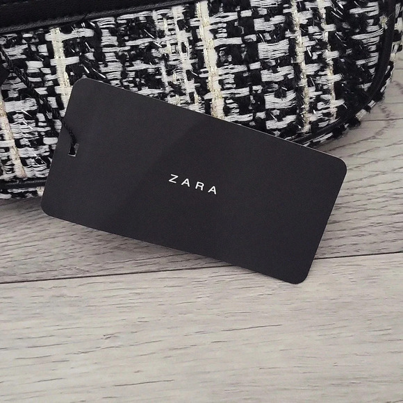🛍ZARA‎ Black White Tweed Multi Pocket Belt Bag - Picture 5 of 13